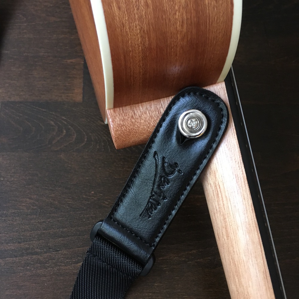 Ukulele Pin-Strap schwarz